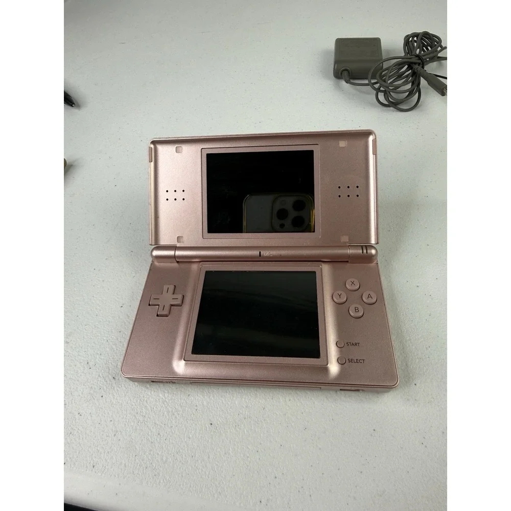 Nintendo DS Lite Metallic Rose Bundle - Games + Charger